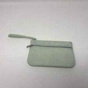 Safe Keeper Mint Green Phone Wristlet Wallet Organizer Zip Clutch Travel Pebbled